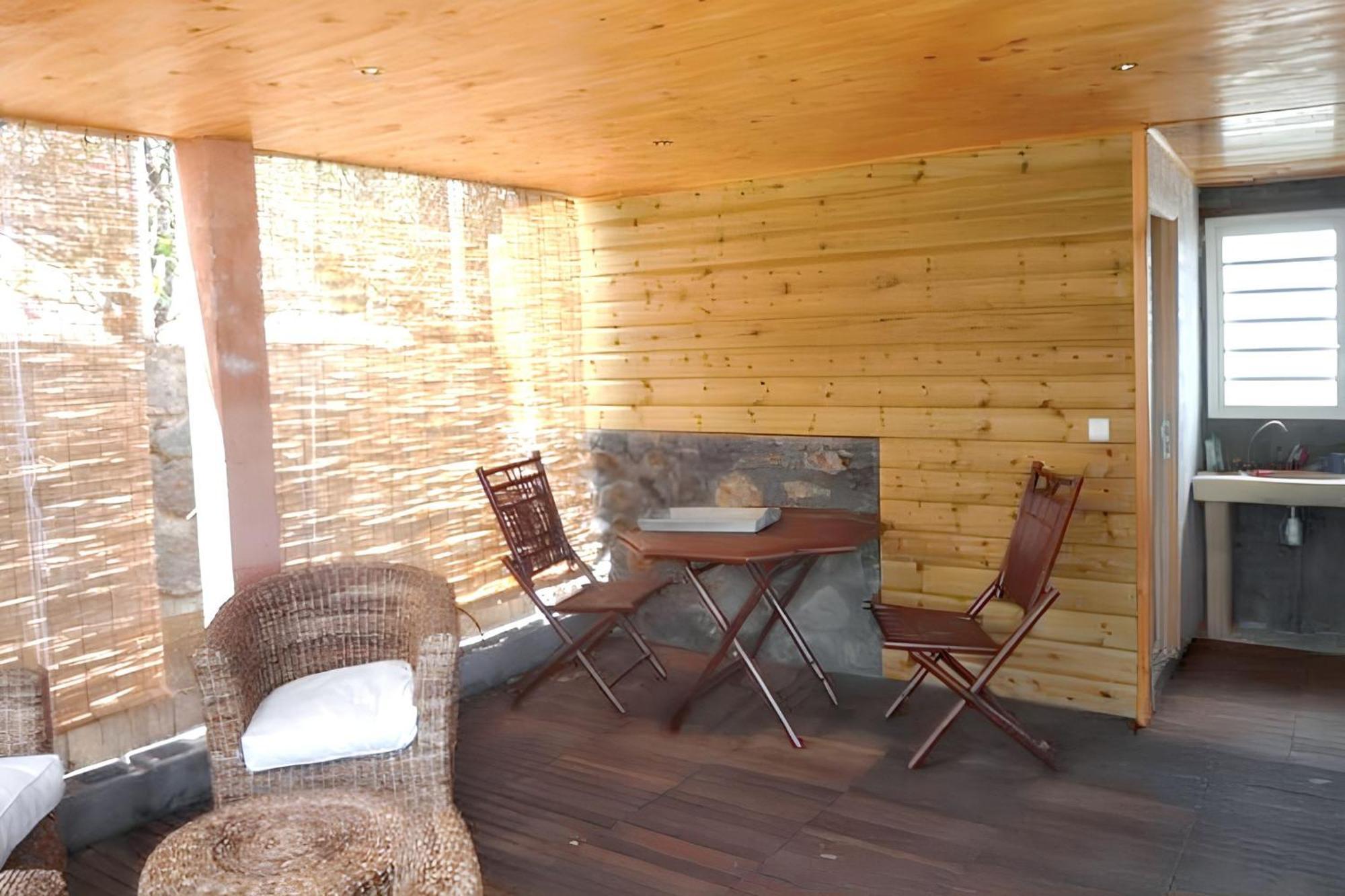 Bungalow Cosy A Saint-Leu, Vue Sur La Mer. Exteriör bild